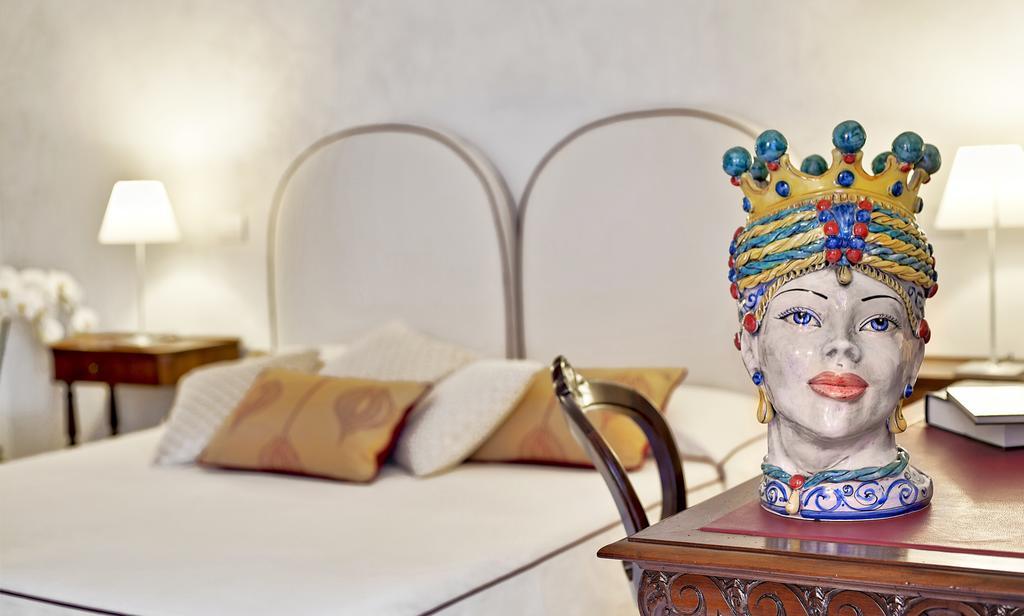 Donna Coraly Country Boutique Hotel Arenella  Room photo